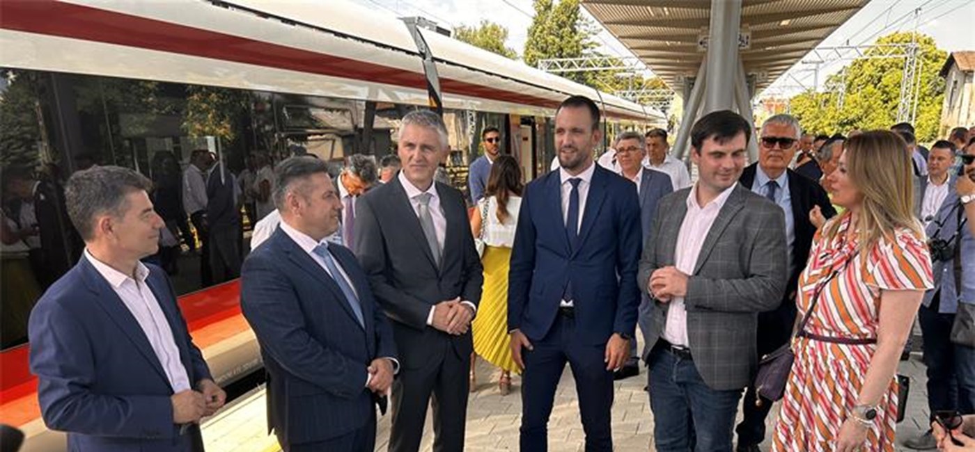 U prometu prvi elektromotorni vlak HŽ-a za regionalni prijevoz na relaciji Zagreb - Sisak